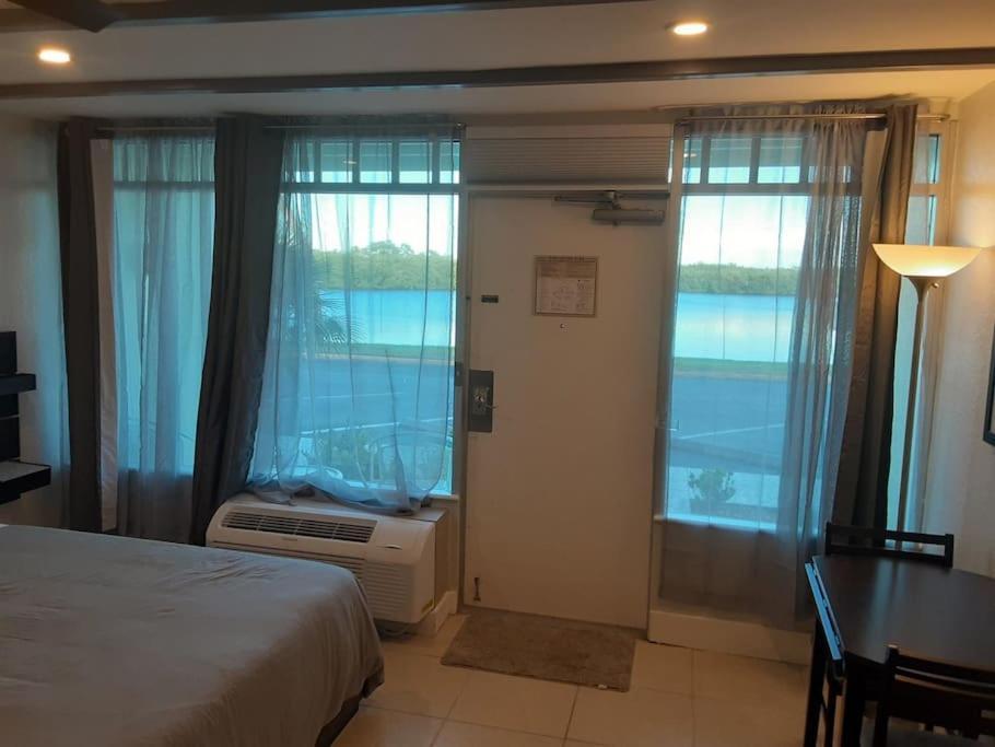 רסקין River Delight,Studio109, Beach & Pool Steps Away + Wifi מראה חיצוני תמונה